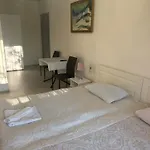 еліт *