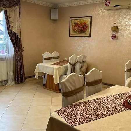 еліт Hotel *