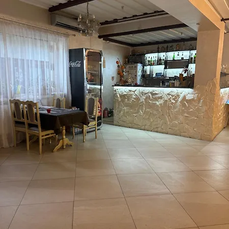 Hotel еліт Svalyava