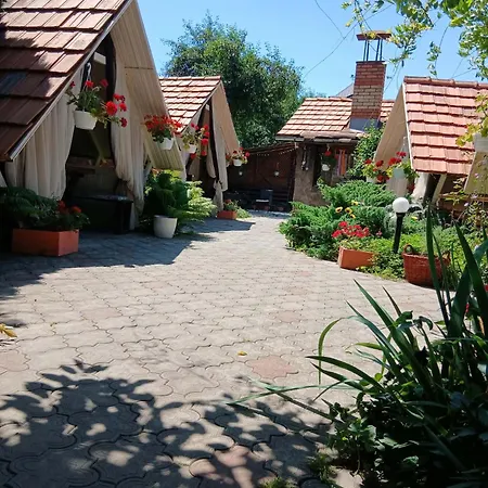 еліт *